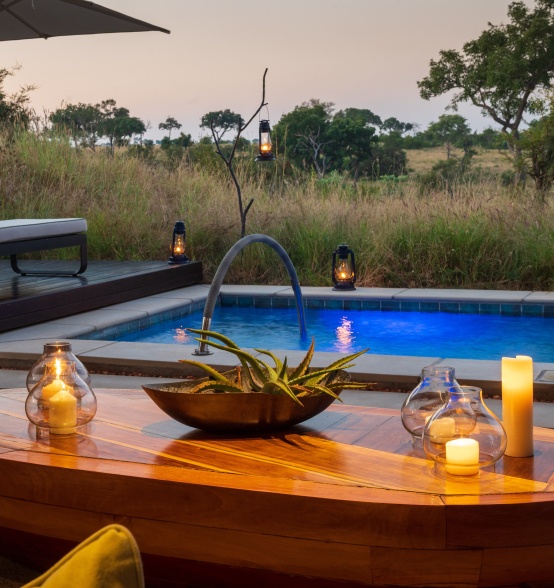 Luxuriate in a tranquil session in your private pool at Sabi Sabi Earth Lodge. Luxuriate in a tranquil session in your private pool at Sabi Sabi Earth Lodge.
